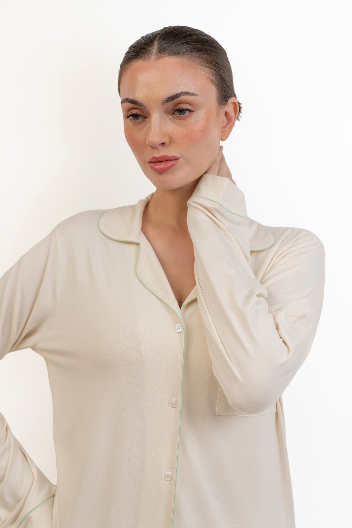 Women’s Bamboo long sleeves sleepshirt-Cream