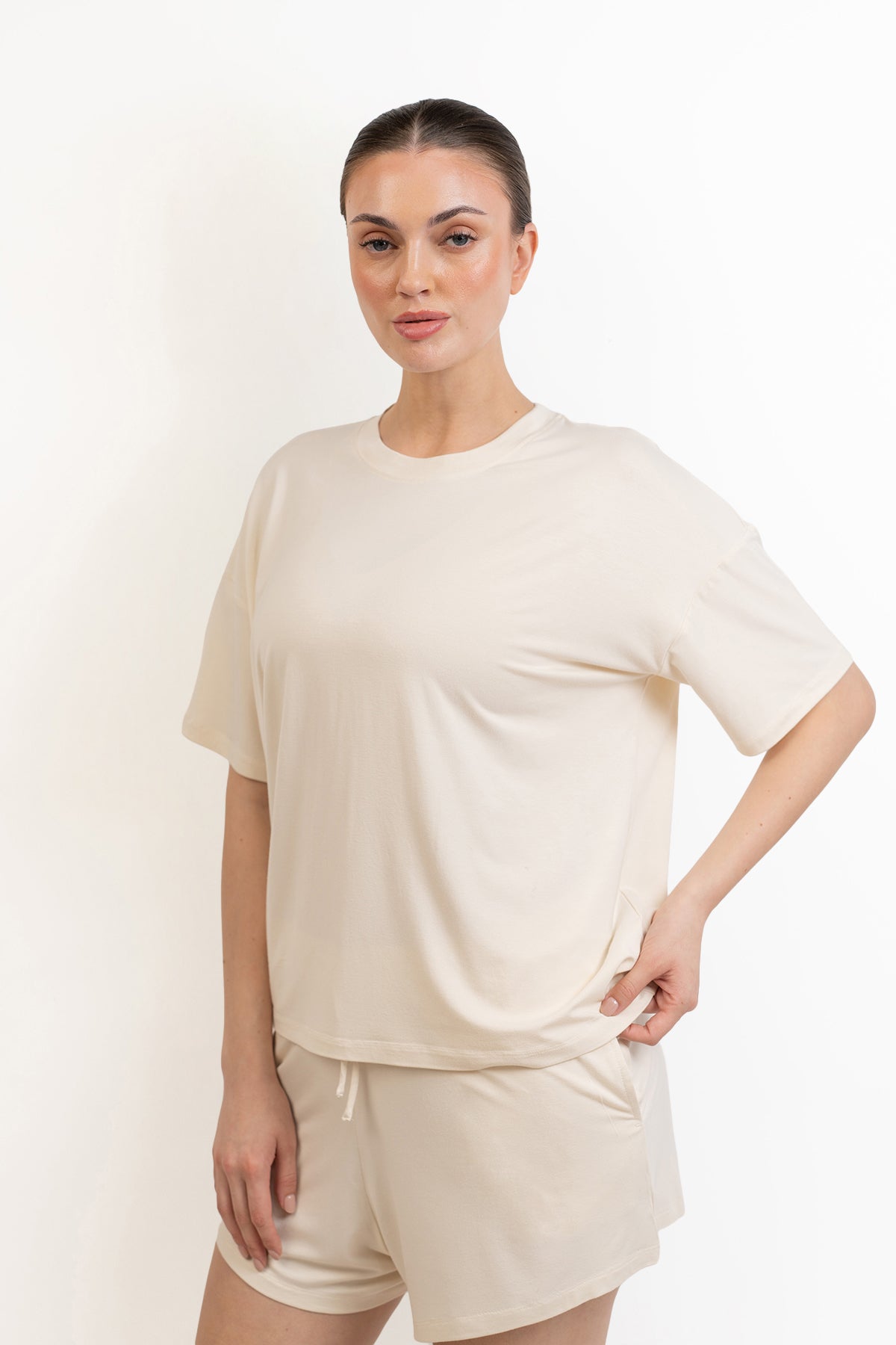 Women’s Bamboo Short-Sleeve Tee & lounge Short Set-Cream